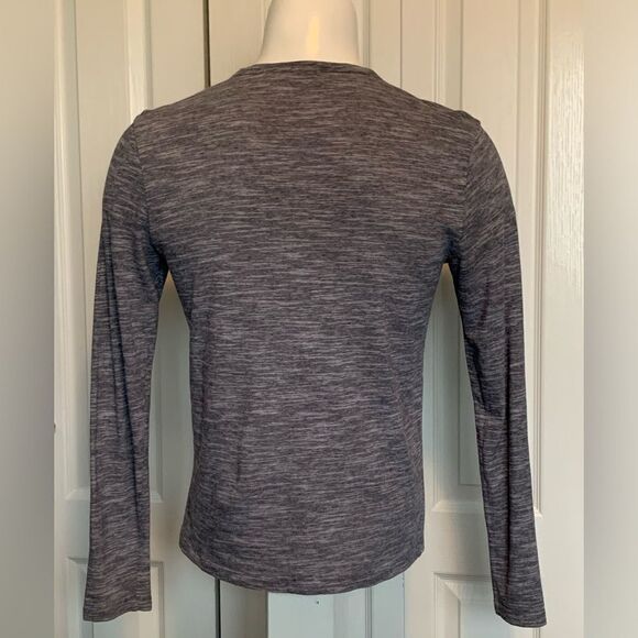 Hugo Boss Henley - Picture 3 of 6